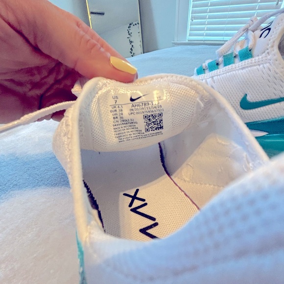 Size 7 Nike Air Max Seankers - Picture 4 of 5